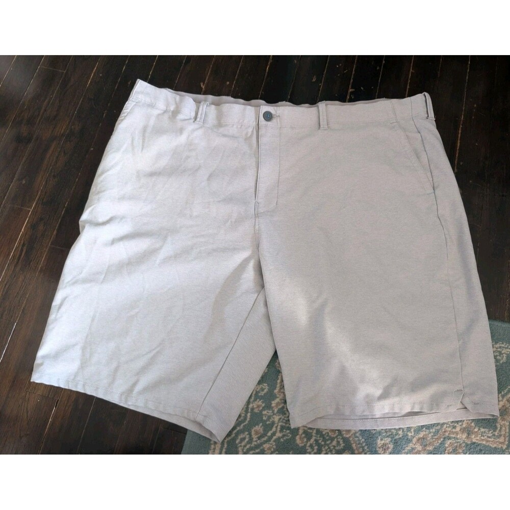EUC Tommy Bahama 46 Mens On Par Vine Line Golf Shorts Grey Chino Performance
